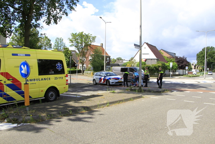 Fietser aangereden op rotonde