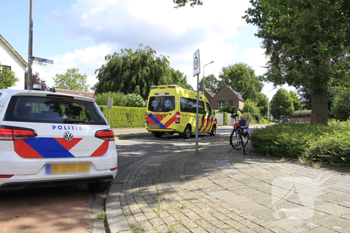 Fietser aangereden op rotonde