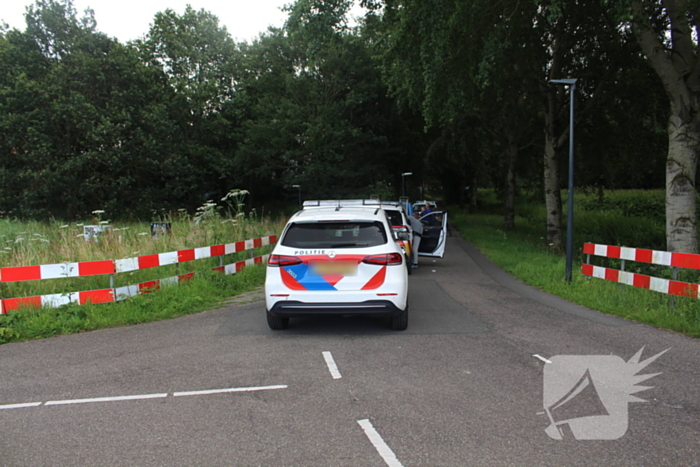 Lange tijd geen trein en vaarverkeer door aanrijding op spoor