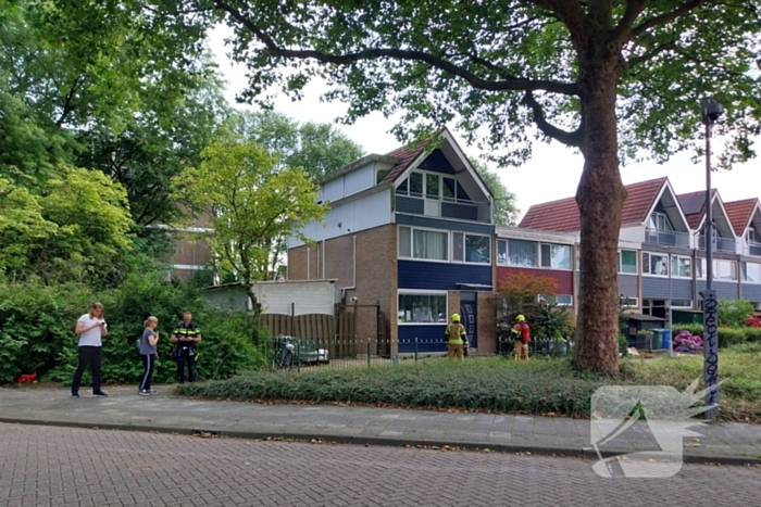 Brandweer onderzoekt gaslucht in woning