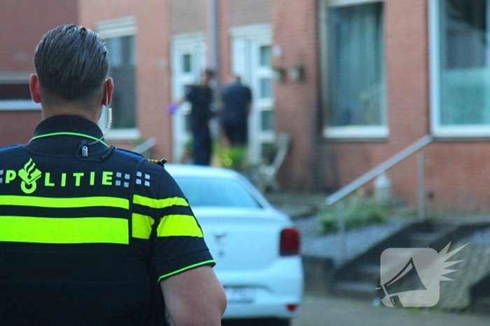 Gezin opgeschrikt door explosie tegen gevel