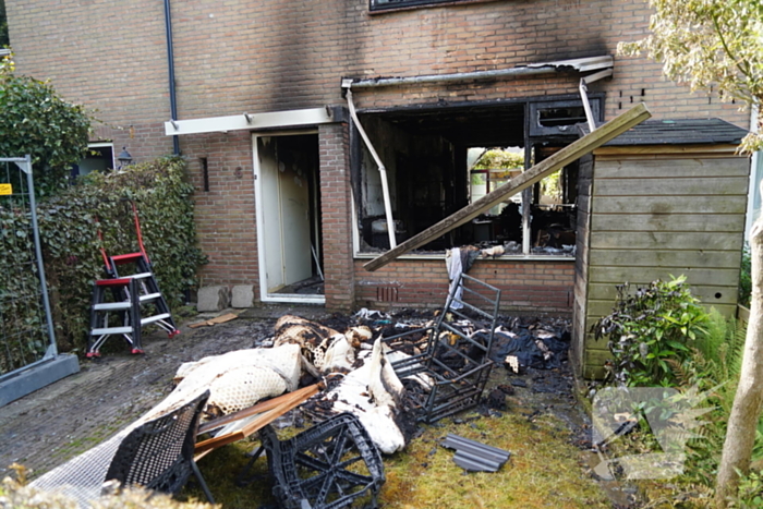 Aanhouding bij grote brand in woning