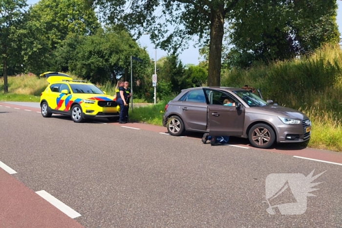 Schade na botsing tussen twee voertuigen