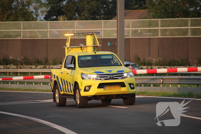 Motorrijder gewond na valpartij, weg afgesloten