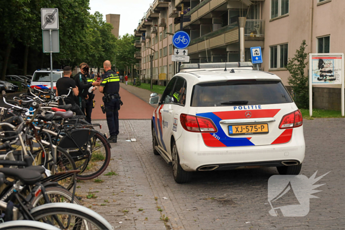 Politie doet onderzoek naar steekincident