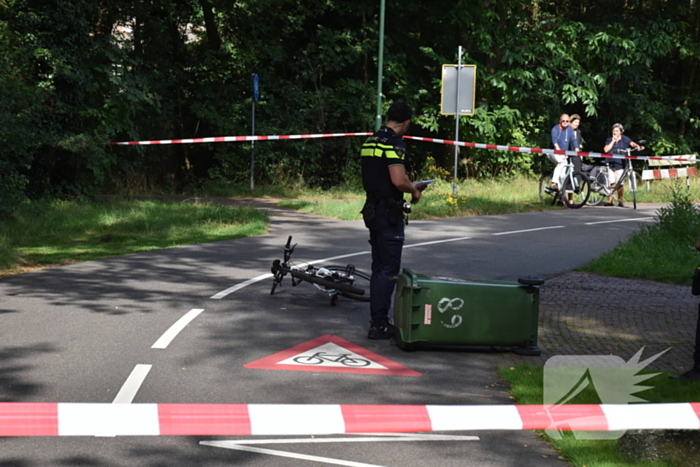 Gewond Persoon naast mountainbike aangetroffen op wegdek