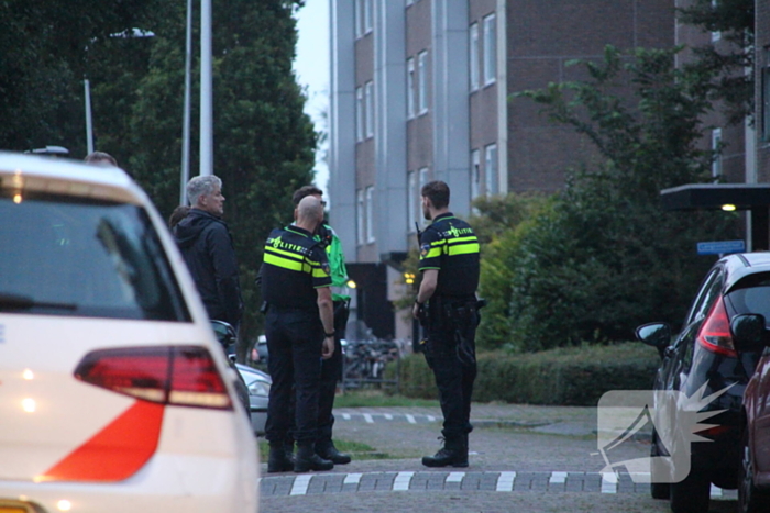 Grote politieinzet bij appartementencomplex