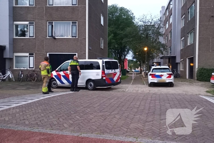 Grote politieinzet bij appartementencomplex