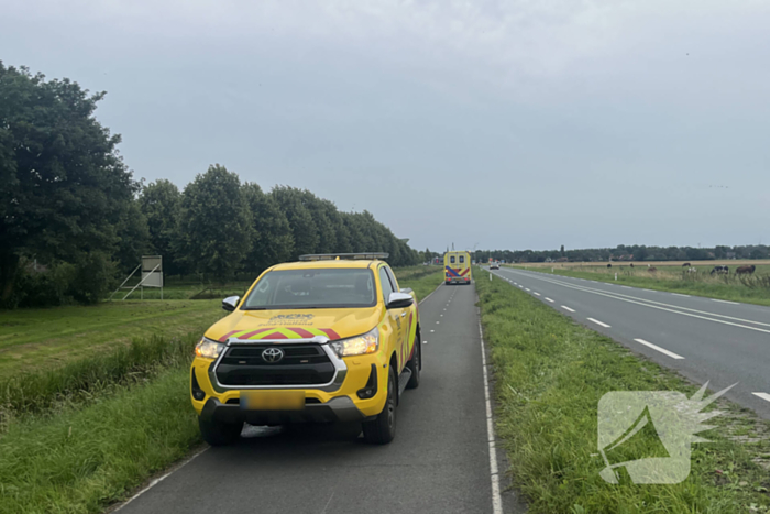 Persoon op scootmobiel raakt te water