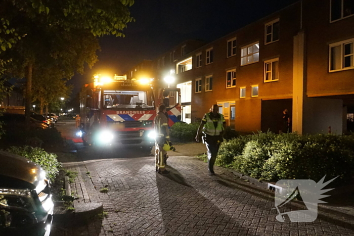 Explosie bij voordeur appartement