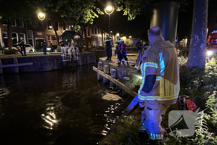 Drenkeling gered danzij oplettende bewoners