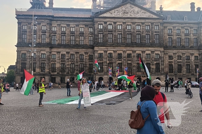 Kleine demonsratie voor free-palestina