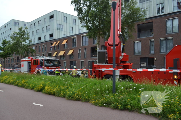 Brand op balkon snel onder controle