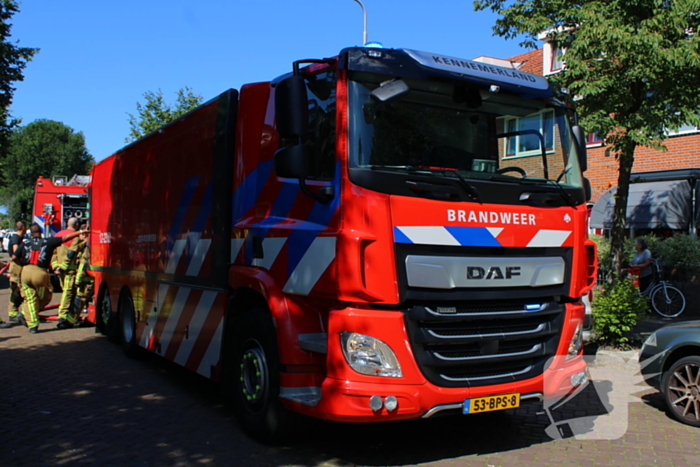 Hulpdiensten groots ingezet voor brandende werkplaats bij fietsenwinkel