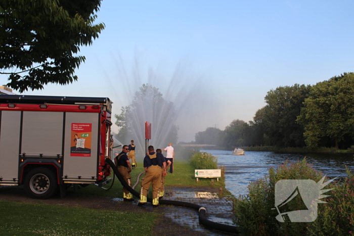 Brandweer zorgt voor vertier en verkoeling