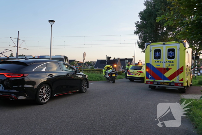 Scooterrijder zwaargewond bij aanrijding met tram