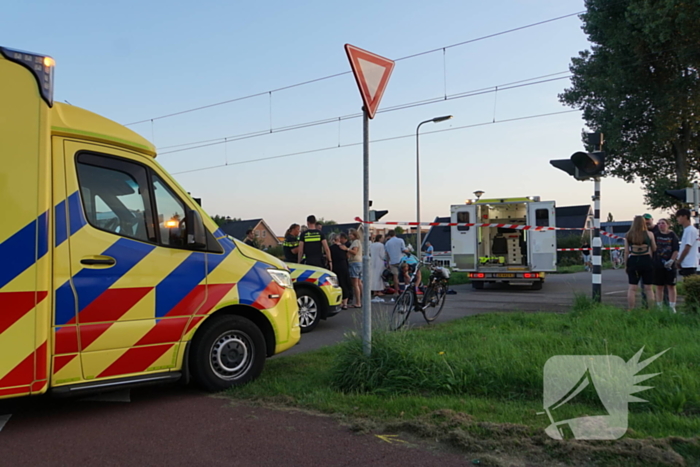 Scooterrijder zwaargewond bij aanrijding met tram