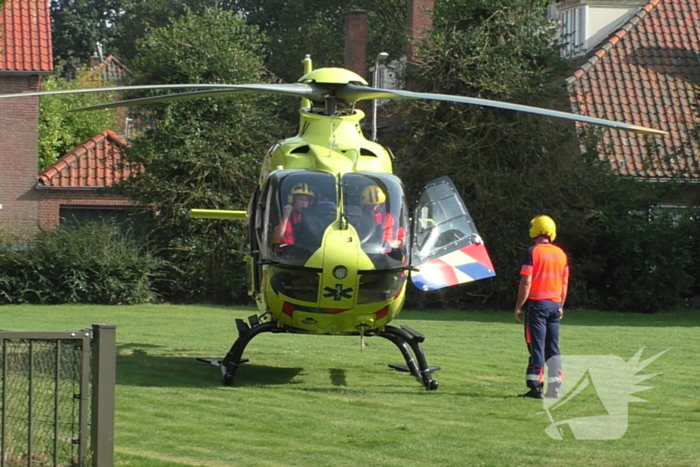 Traumateam landt in woonwijk voor medisch incident