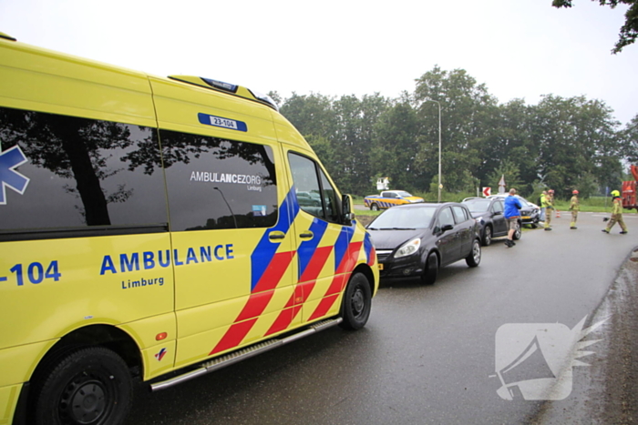 Drie voertuigen betrokken bij ongeval