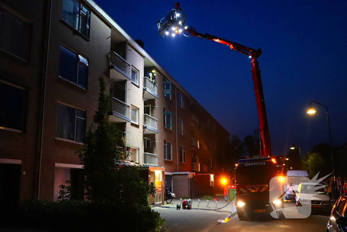 Brandweer ingezet voor brandgeur door tosti's