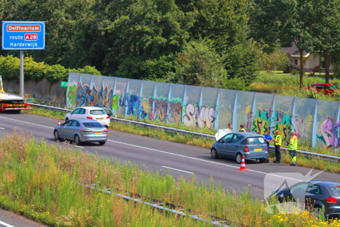 Ongeval tussen twee voertuigen op snelweg