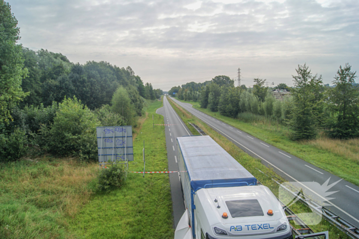 Voetganger overleden na aanrijding met vrachtwagen