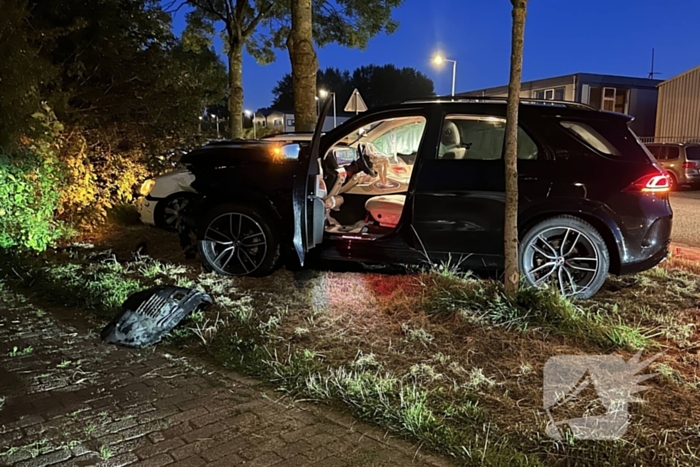 Twee voertuigen betrokken bij aanrijding