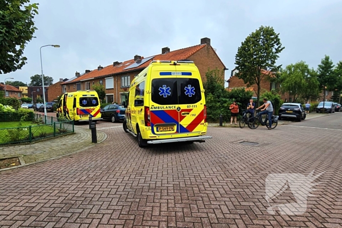 Traumahelikopter landt voor hulp aan baby