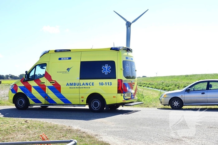 Fietser in botsing met automobilist, traumateam opgeroepen