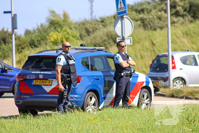 Persoon aangehouden tijdens inval door arrestatieteam in AZC