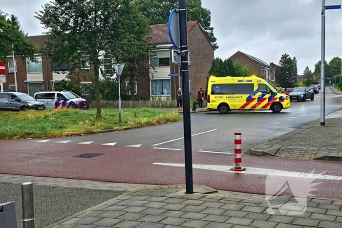 E-biker aangereden door pakketbezorger