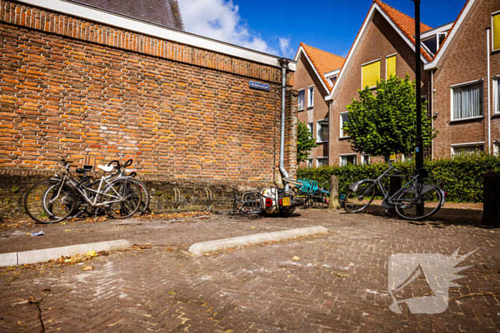 Scooter in brand bij Georgiuskerk