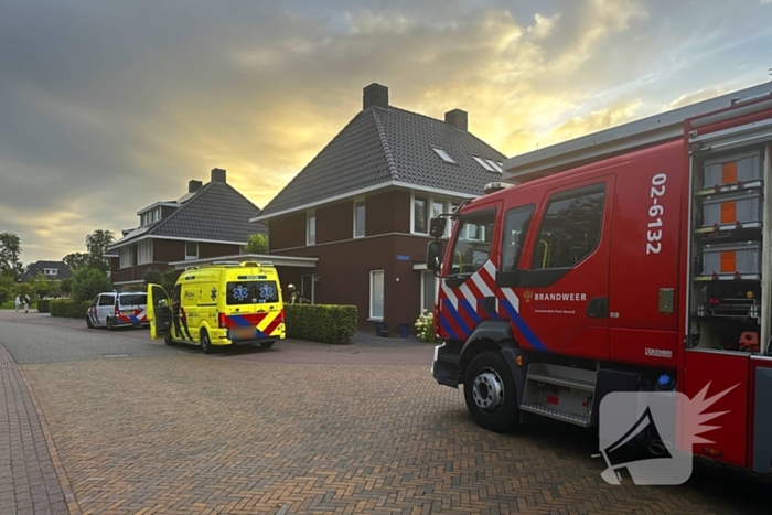 Rookmelder gaat af na val partij in woning