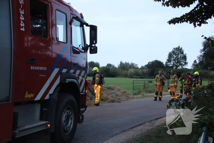 Brandweer ingezet voor broeiende stapel hooi