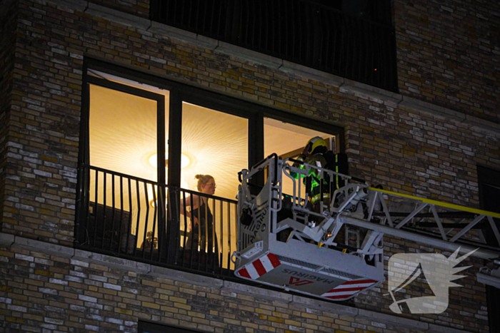 Brandweer haalt bewoners uit appartementen wegens brand