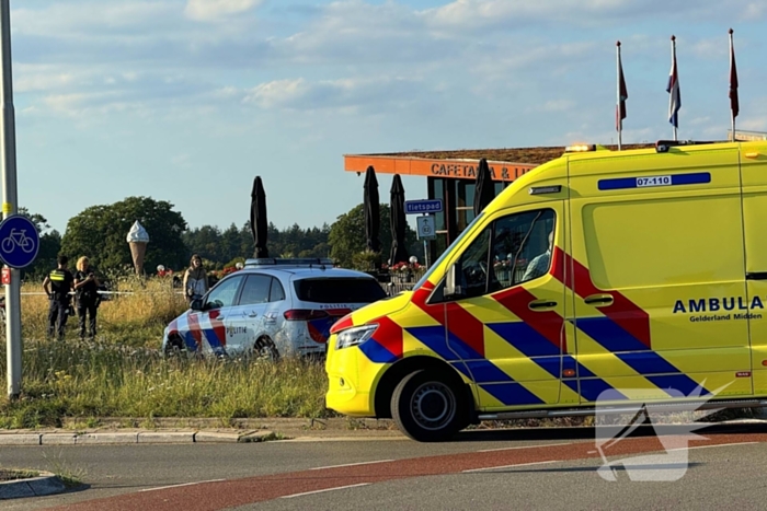 Fietser komt ten val op fietspad