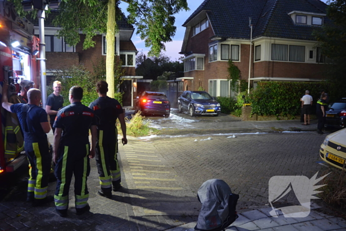 Elektrische auto van burgemeester in brand gestoken