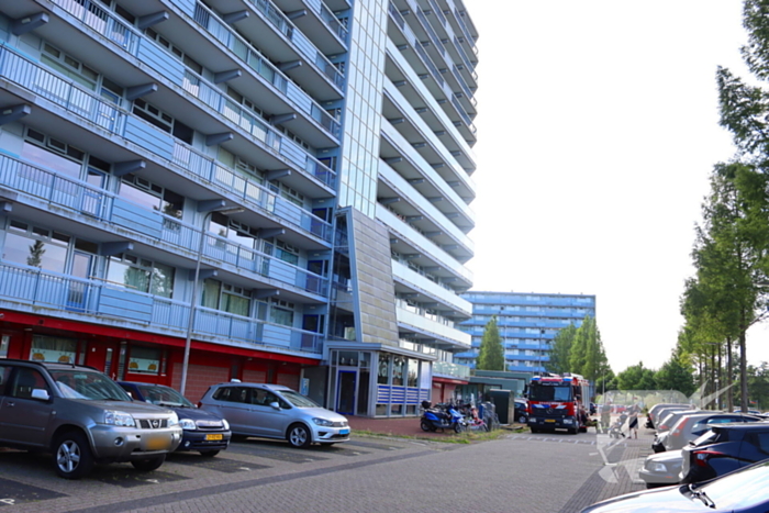 Opnieuw mensen uit lift gehaald, flatbewoners zijn tientallen storingen zat