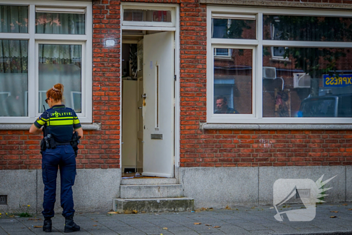 Team Parate Eenheid doet inval in woning