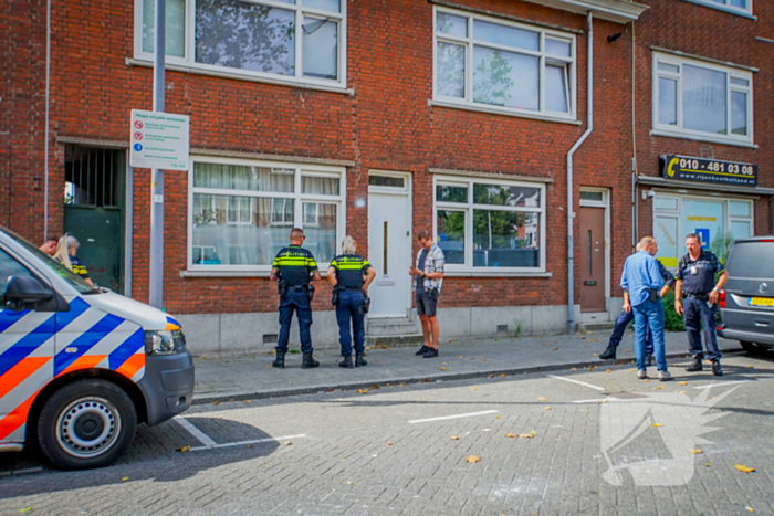 Team Parate Eenheid doet inval in woning