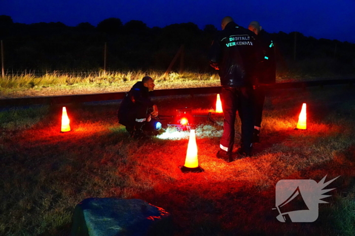 Strandtent verwoest door vlammenzee