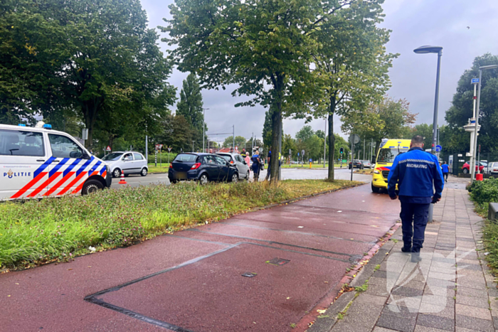 Twee voertuigen betrokken bij kop-staartbotsing