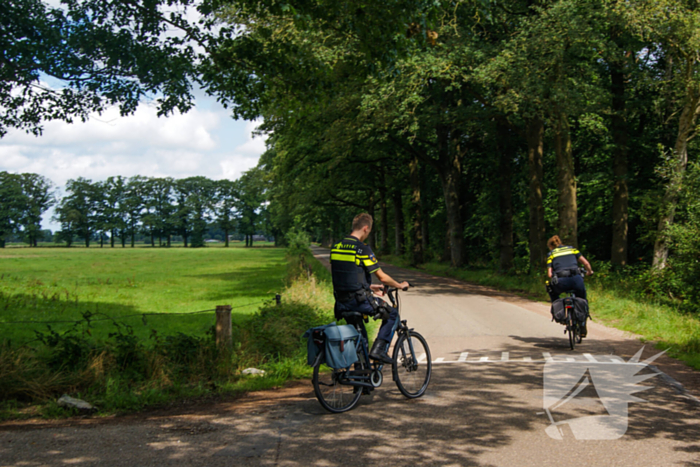 Twee elektrische fietsen met elkaar in botsing