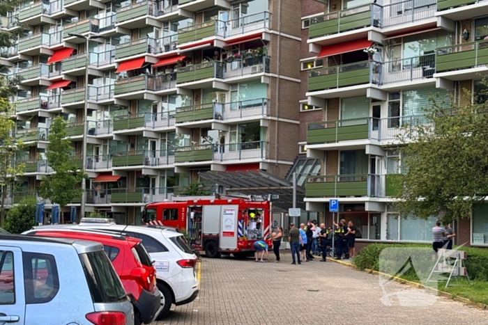 Brandmelder gaat af in flatgebouw