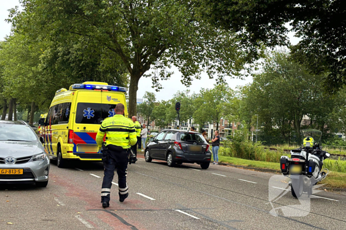 Motorrijder gewond bij verkeersongeval