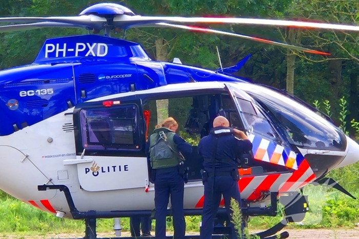 Politiehelikopter en Forensische Opsporing houden oefening