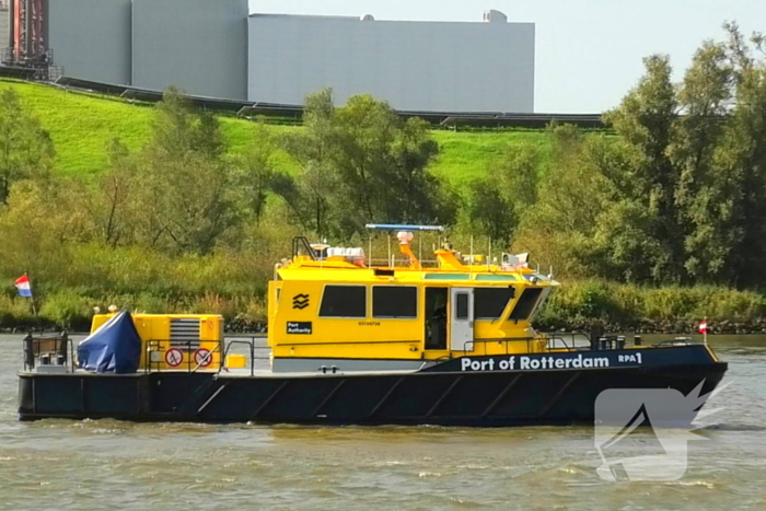 Grote zoekactie naar mogelijke persoon te water