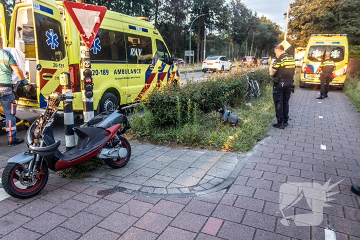 Gewonden na ongeval tussen scooter en fietser