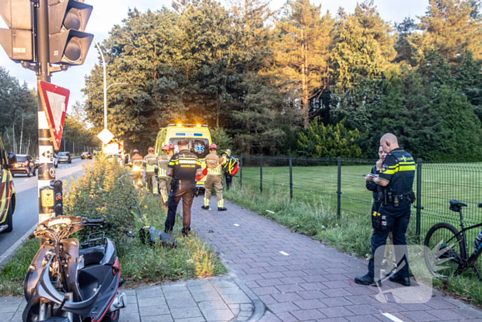 Gewonden na ongeval tussen scooter en fietser