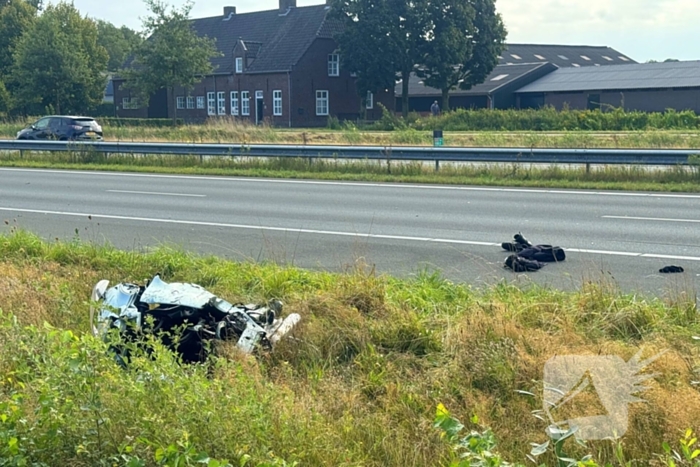 Snelweg afgesloten wegens onderzoek naar aanrijding met motor